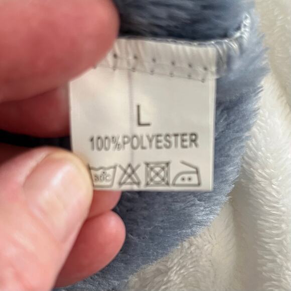 Hooded Fleece Shark Blanket Sleeping Bag One Piece Gray White Unisex Kids Large - Picture 12 of 15